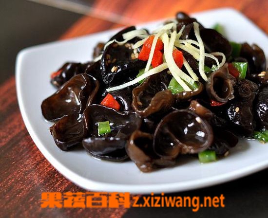 果蔬百科凉拌木耳