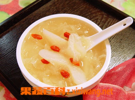 果蔬百科银耳