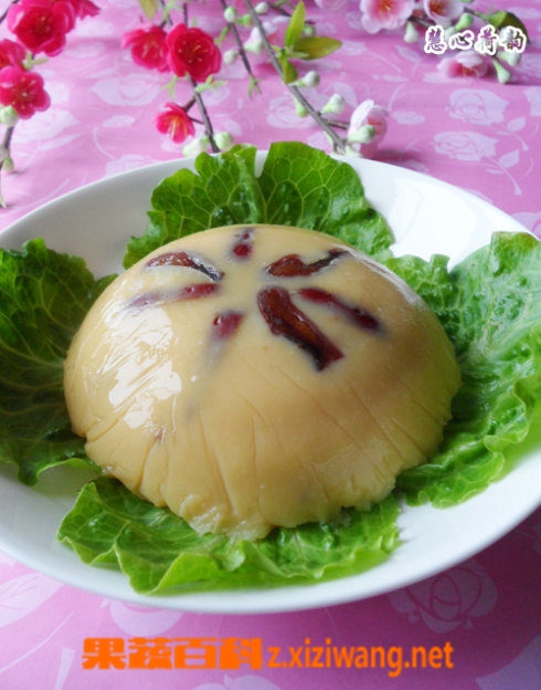 果蔬百科果仁蚕豆糕