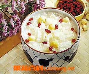 果蔬百科白茯苓粥