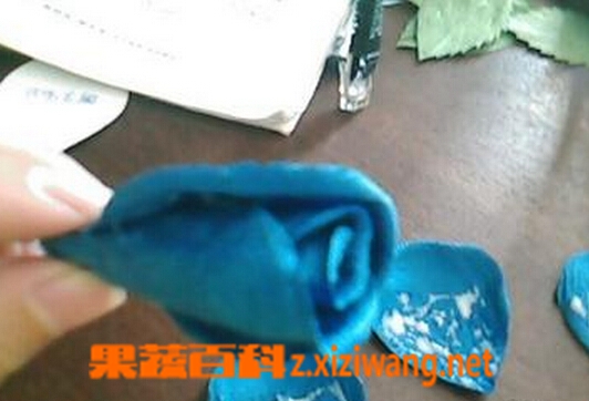 果蔬百科玫瑰花的折法