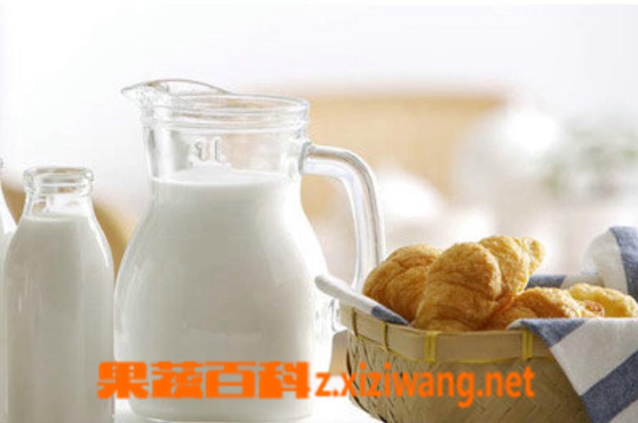 果蔬百科夏天喝牛奶会上火吗