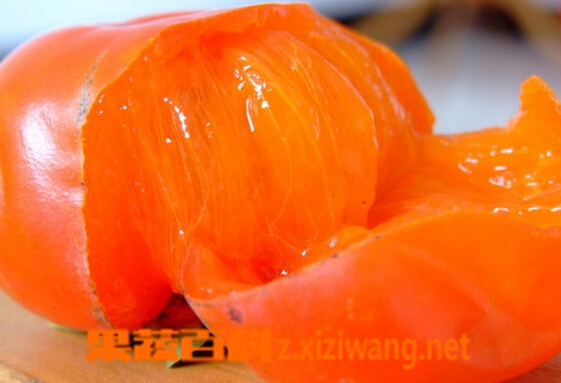 果蔬百科秋天吃柿子的好处有哪些
