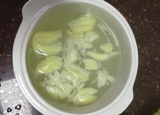 果蔬百科大蒜止咳的具体用法