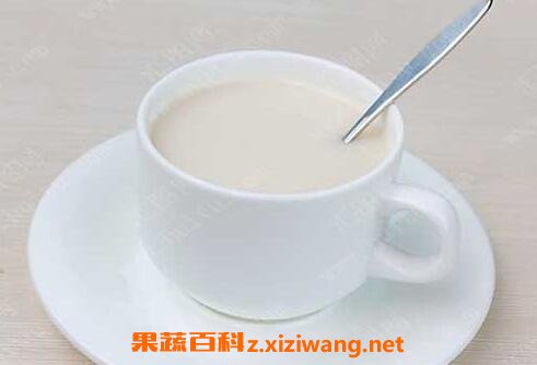 什么是脱脂牛奶