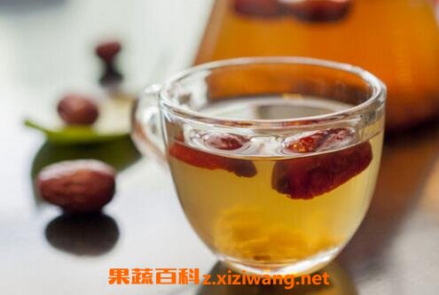 长期喝红枣泡水有什么好处