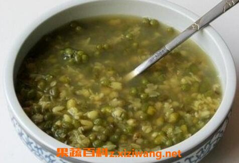 喝冰糖绿豆汤的好处 冰糖绿豆汤怎么做好