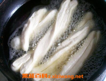 家中自制放心油条方法教程