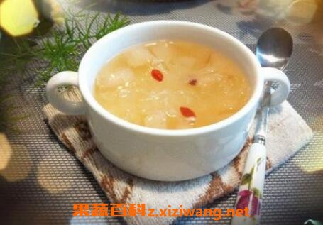 银耳冰糖梨汤的作用与功效