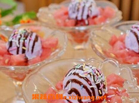 自助餐冰淇淋怎么吃
