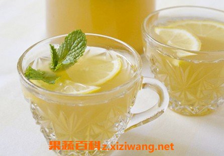 柠檬蜂蜜水