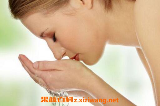 蜂蜜洗脸有什么好处