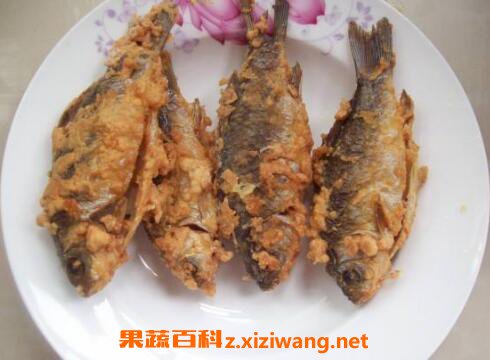 炸鲫鱼的功效与作用