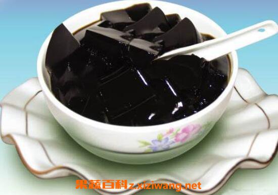 仙草和龟苓膏的区别