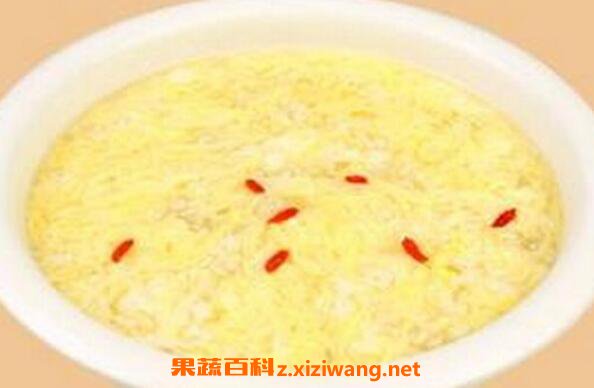 鸡蛋酒怎么做 鸡蛋酒的做法窍门