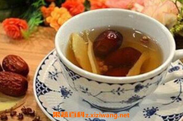 生姜和什么泡水喝最好 生姜泡水的功效与作用