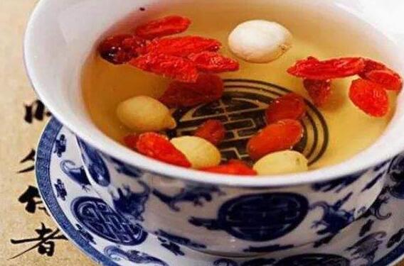 枸杞泡水喝的正确方法