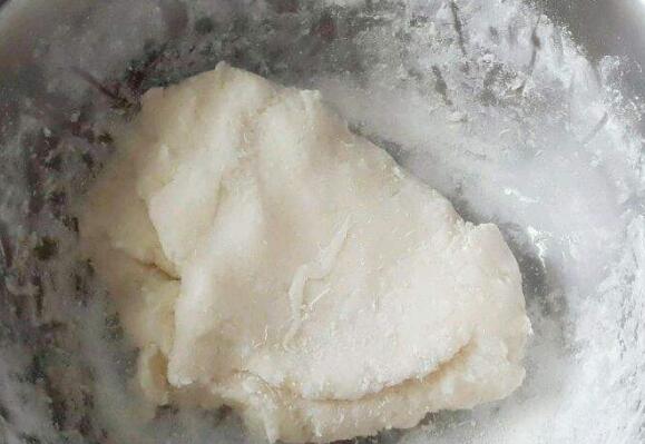 和面放油和不放油区别 和面放油好吃吗