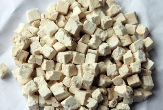 云茯苓的功效与作用及禁忌