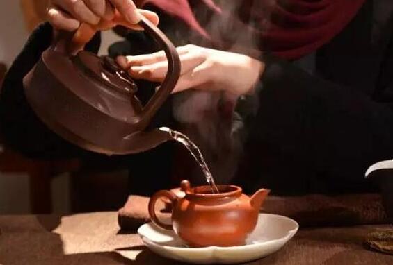去除茶垢最快的方法