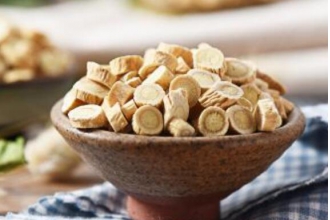 女性喝黄芪的功效与作用