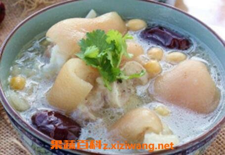 猪蹄炖黄豆下奶吗 黄豆如何吃下奶