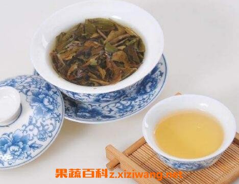 如何冲泡老白茶