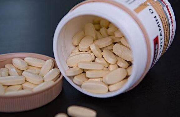  �����˳�ʲô��Ƭ�� ���ɸ�Ƭ��ô��