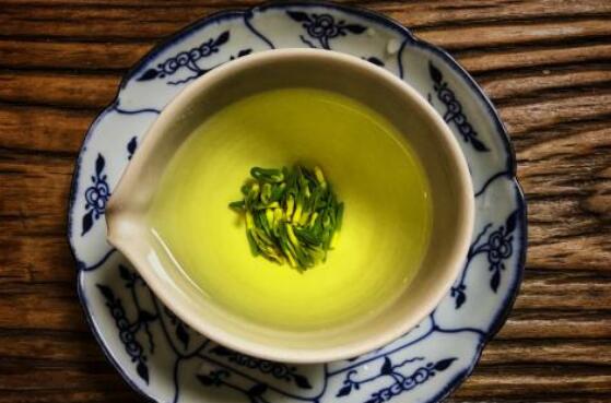 ����о�ݲ���ʲô��Ч