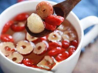 �ѹ�Ӣ��ô�� �ѹ�ӢӦ����ô��ˮ��