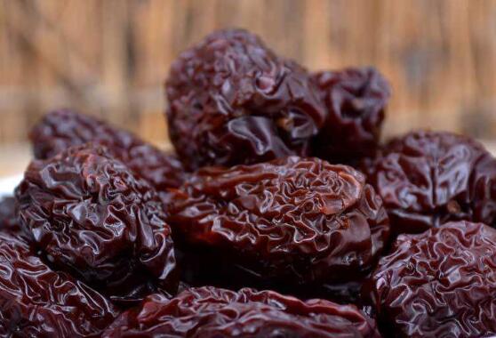 ������ͺ��������